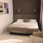 Lev 4* 레비체