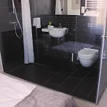 Lev 4* 레비체